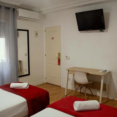 Hostal Artico Madrid Exterior photo