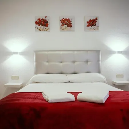 Hostal Artico Madrid Exterior photo